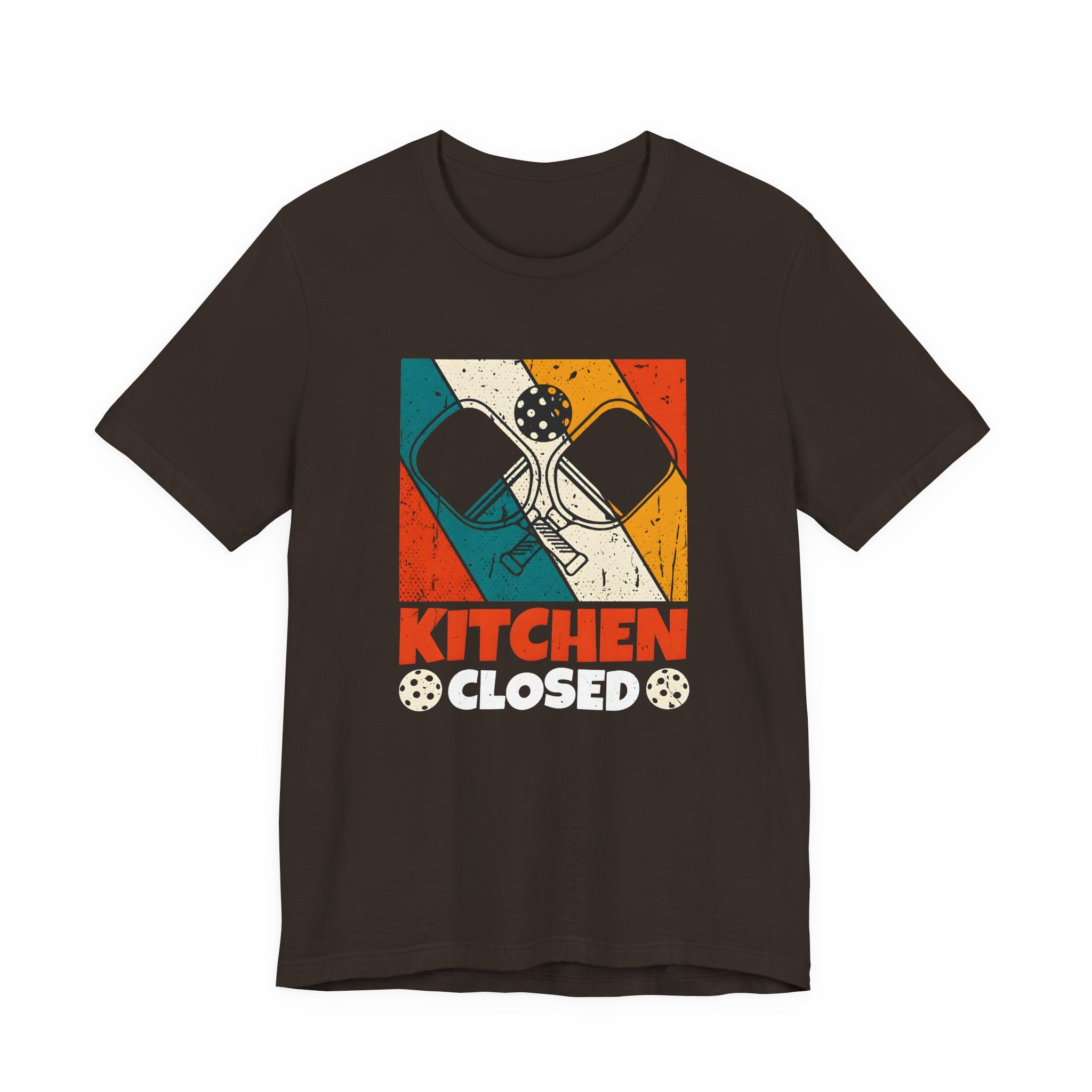 Kitchen Closed T-Shirt – Retro Pizza Night Graphic Tee