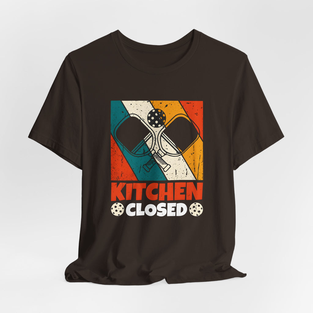 Kitchen Closed T-Shirt – Retro Pizza Night Graphic Tee