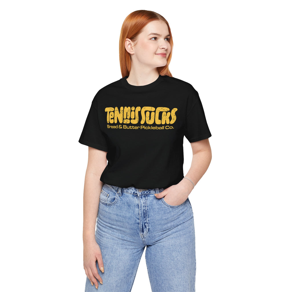 T-Shirt "Tennis Sucks" Vintage Retro Graphic Tee — Funny Tennis Player Gift