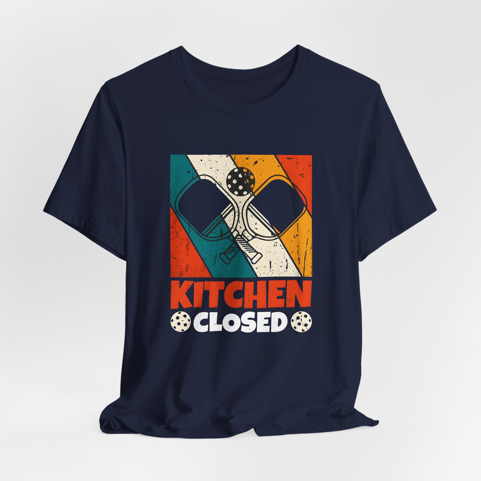 Kitchen Closed T-Shirt – Retro Pizza Night Graphic Tee
