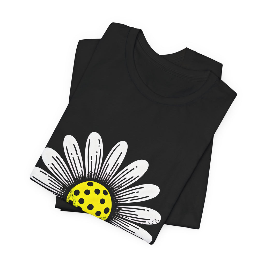 Daisy Graphic Tee — Retro Yellow Center Flower Shirt